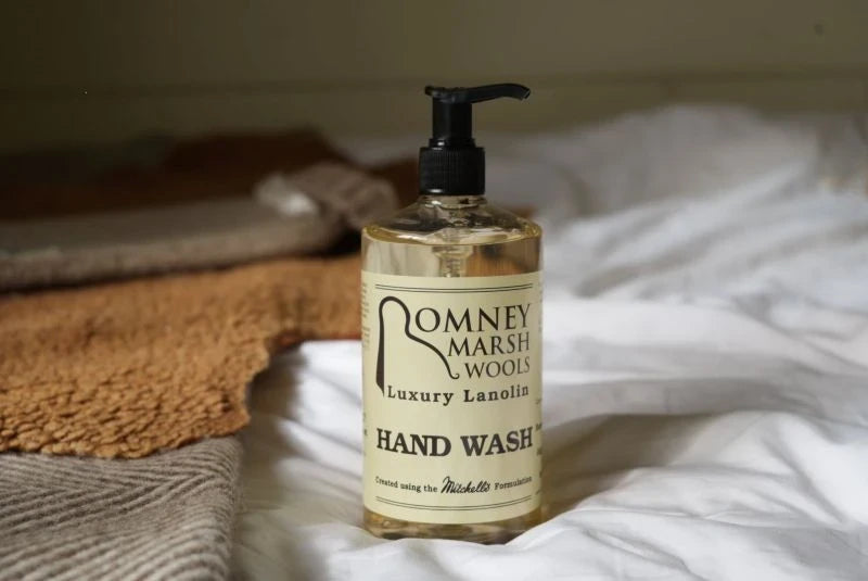 Luxury Lanolin Hand Wash With Pump 300ml